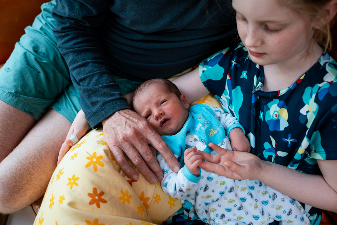Here’s Why You’ll Love a Documentary-Style Newborn Photography Session at Home
